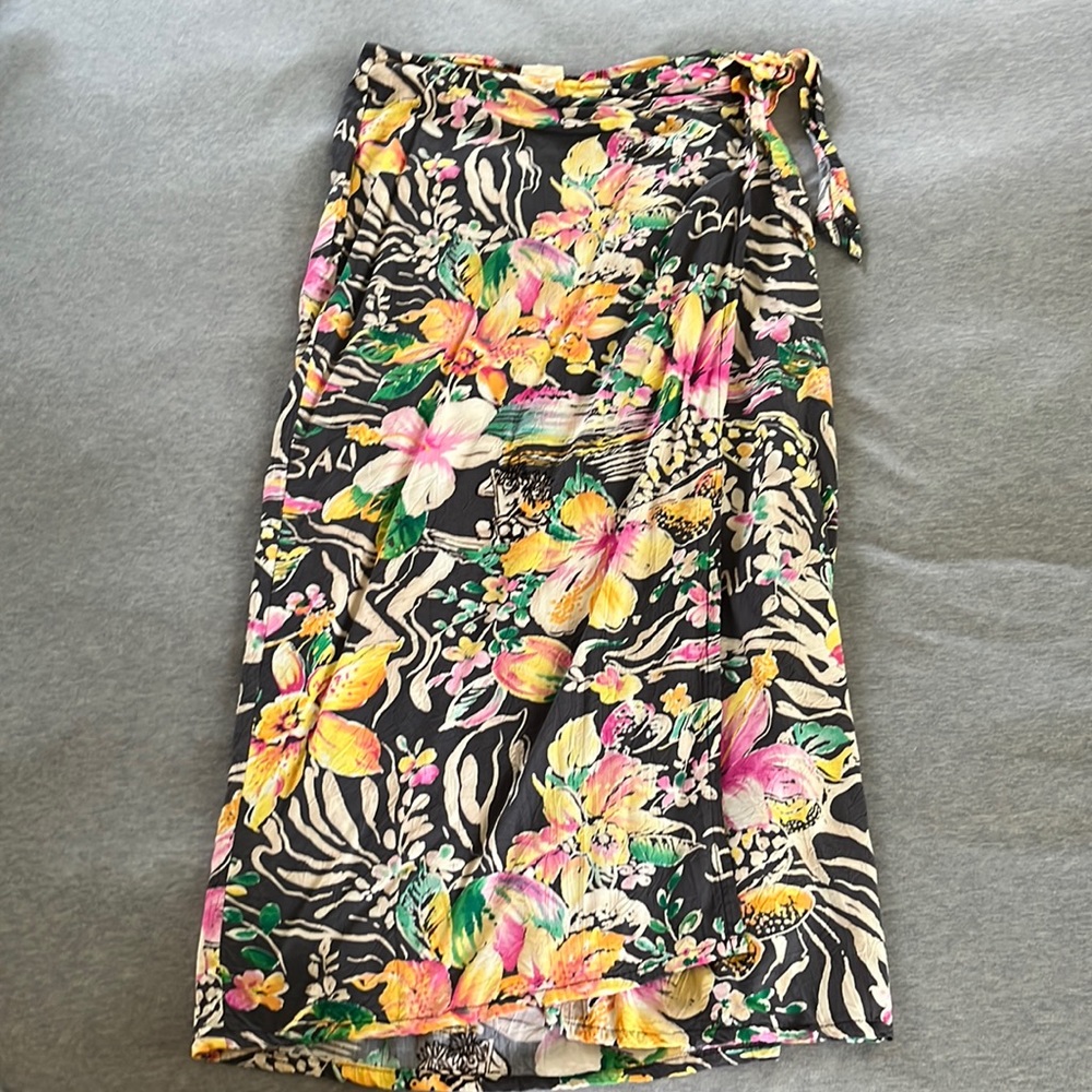Vintage Tropical Wrap Skirt with Boob Pattern Detail